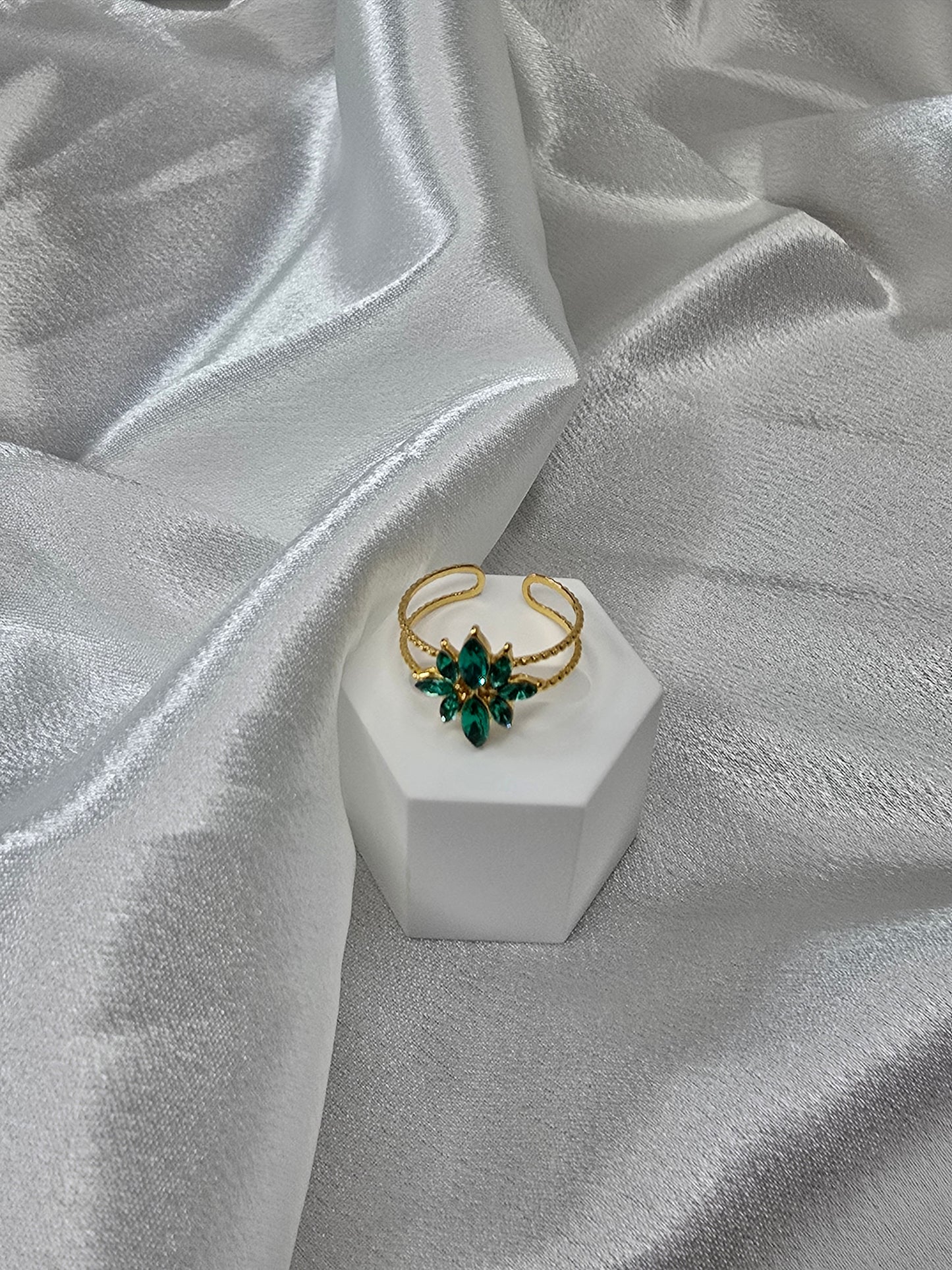 Bague en cristal de fleur vert