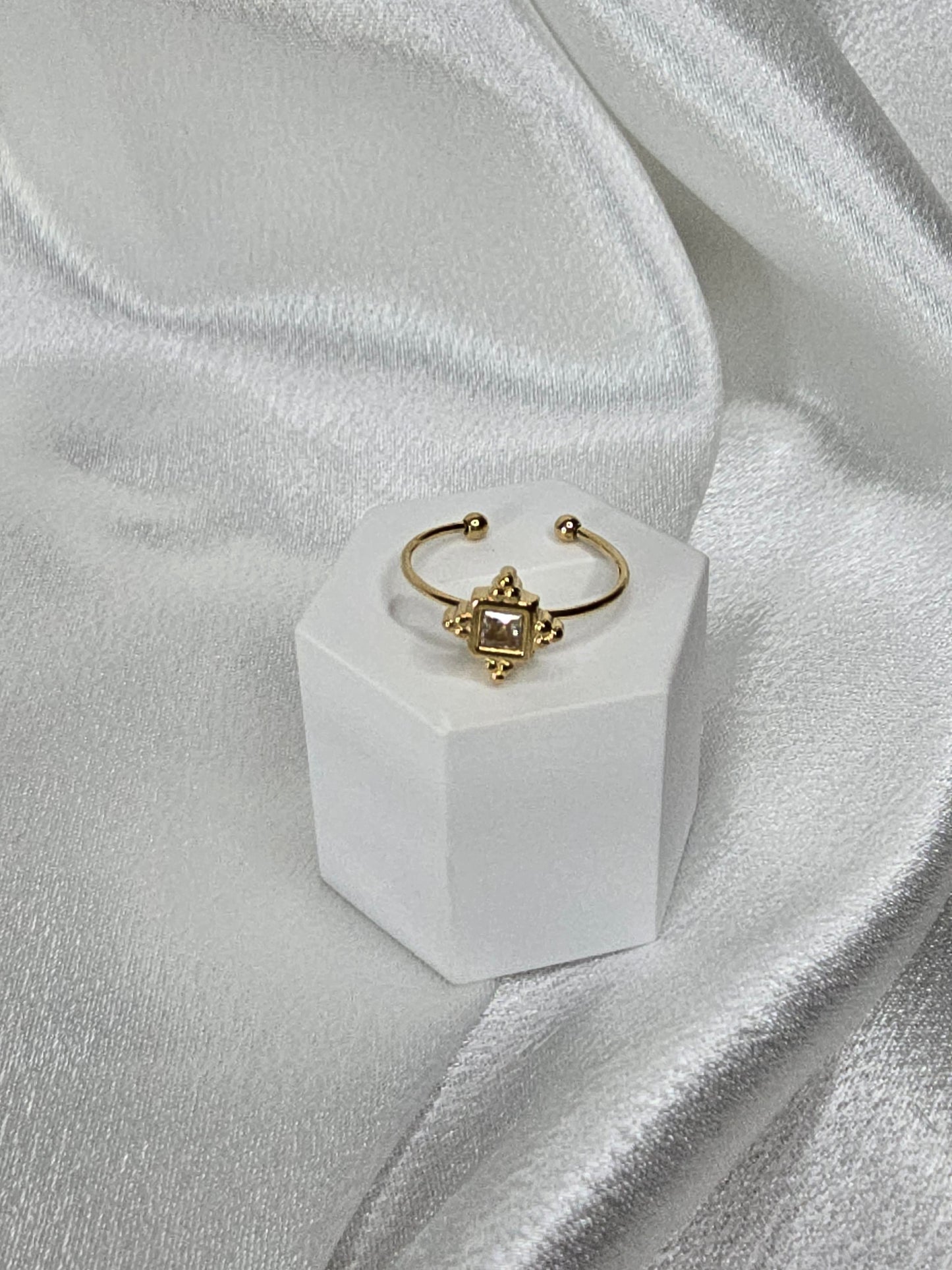 Bague réglable en acier doré