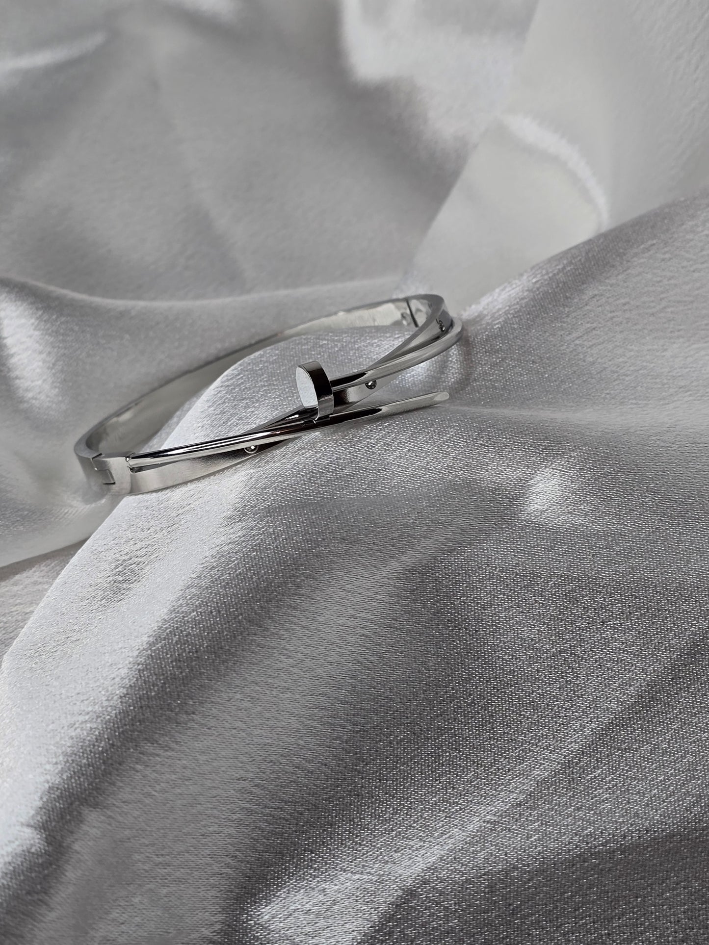 Bracelet jonc argenté