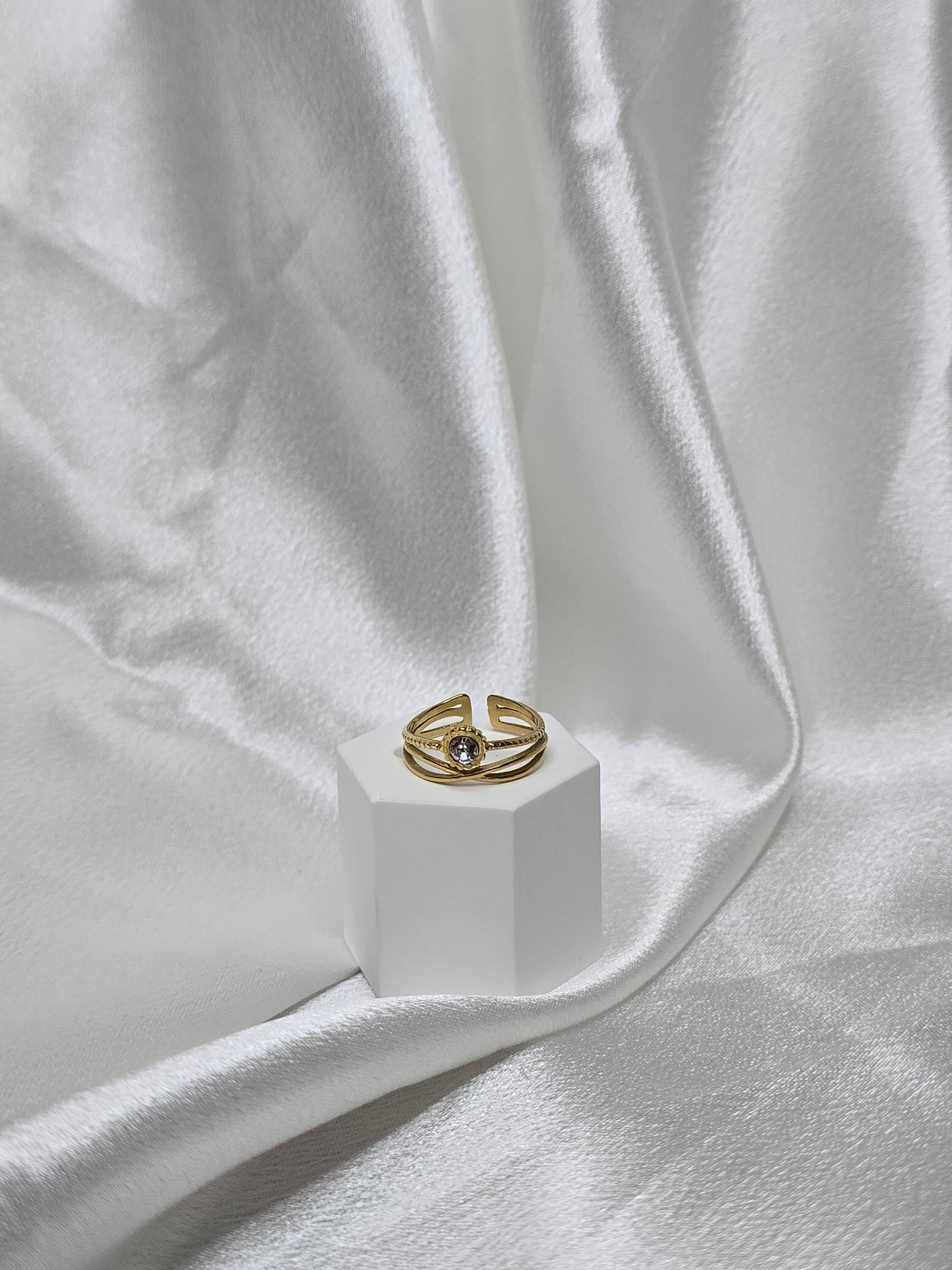 Bague en acier doré réglable
